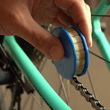 Bicycle Roller Chain Oiler Lubricating Cycling Gear Roller Cleaner Lubricant W/Magnet Bicycle Chain Repair Tools Bike Accessorie